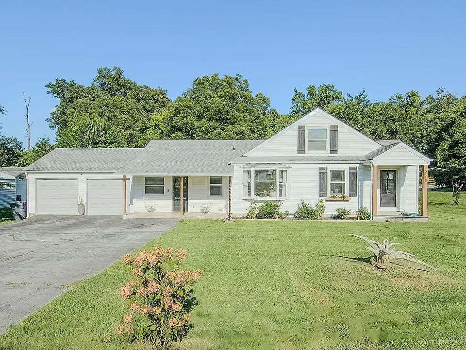 6112 Sevierville Pike
