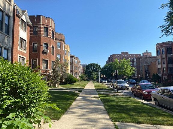 4th image of 6811 S Crandon Ave APT 3