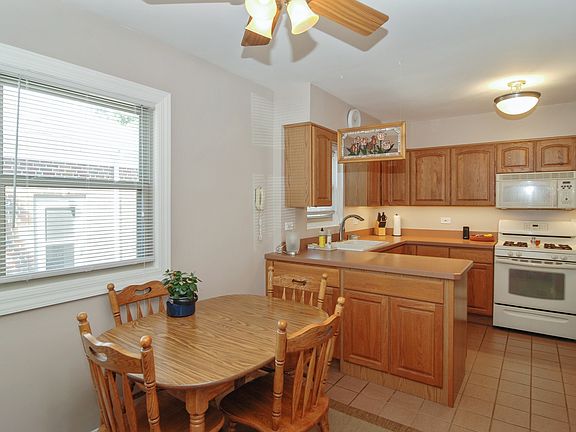 4th image of 11054 Shelley St