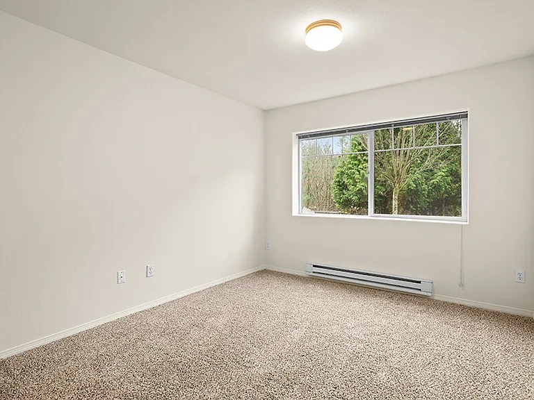 Woodview — Photo 19