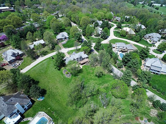 5th image of 21 Southbridge Ln