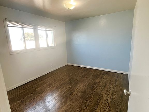 5th image of 3525 Taraval St APT 5
