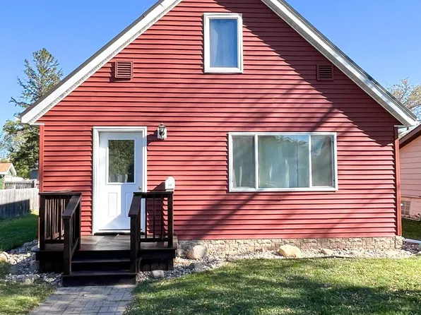 720 Saint Paul Ave S, Thief River Falls, MN 56701