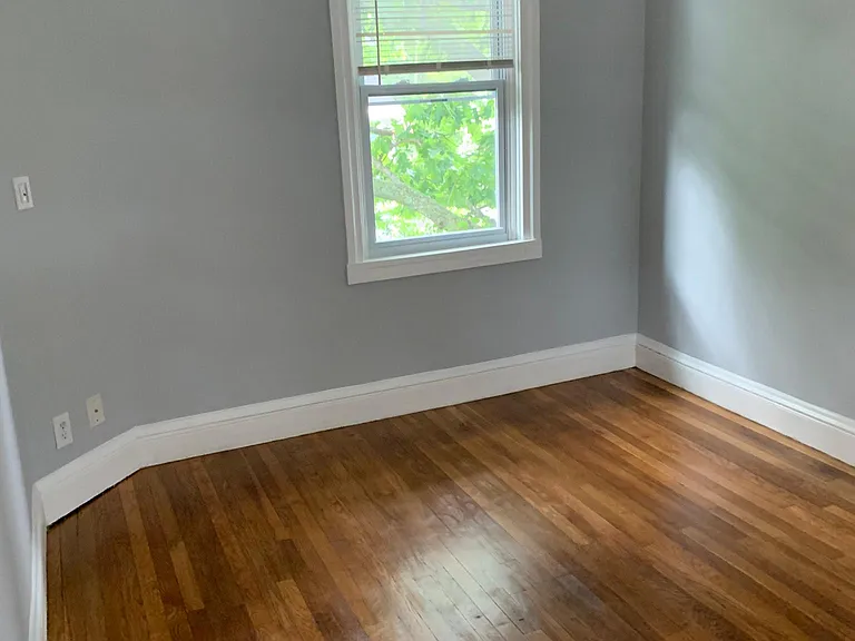 180 Williams St #2 — Photo 11
