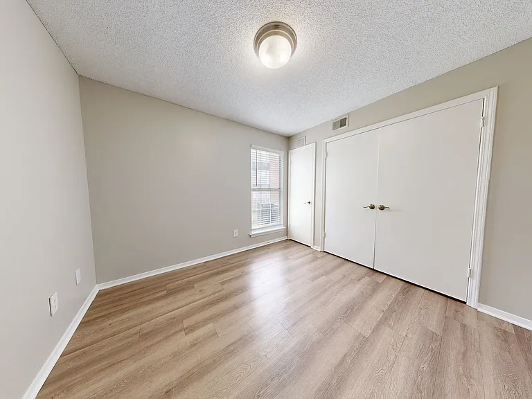 Bedroom with large closet Bedroom with large closet