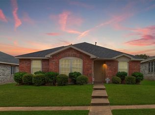 2238 Midbury Dr, Lancaster, TX 75134
