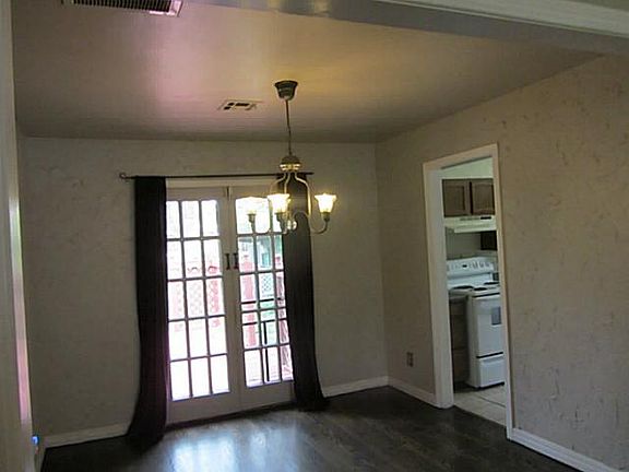 4th image of 3828 NW 18th St