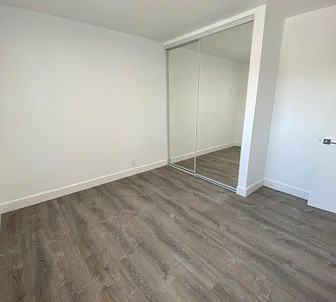 5th image of 6326 Vinevale Ave #C