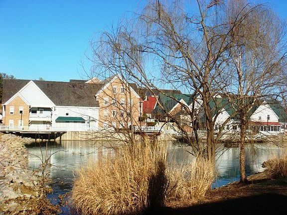2nd image of 12817 Mill Brook Ct