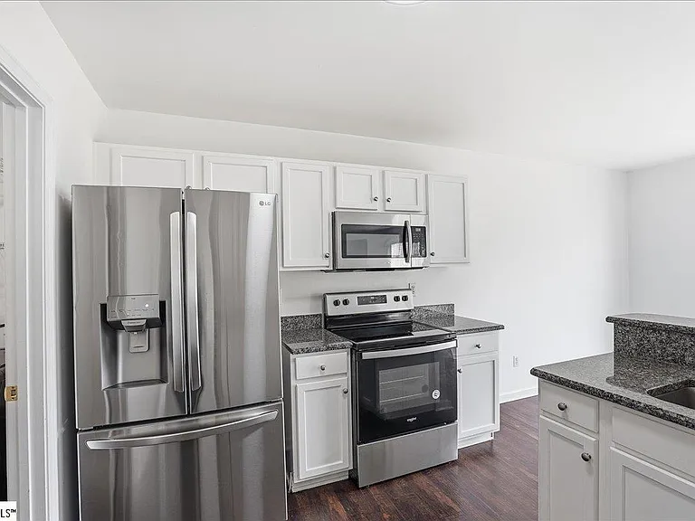 106 Reedy Falls Dr — Photo 12