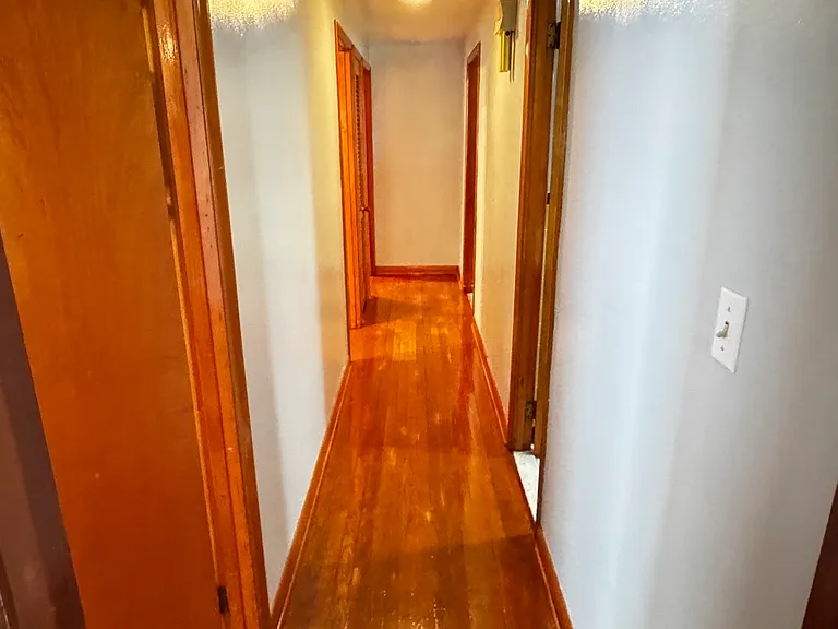 156 Putnam Ave — Photo 8