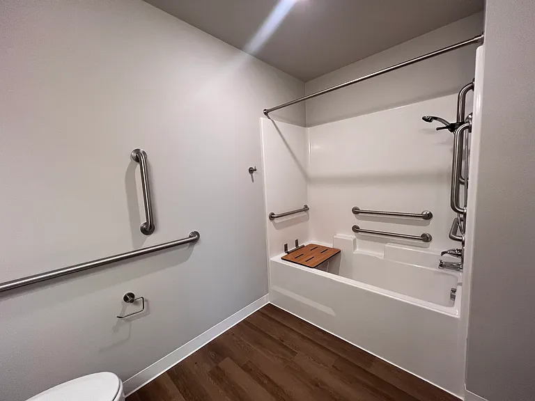 Allegro Pointe Apartments — Photo 15