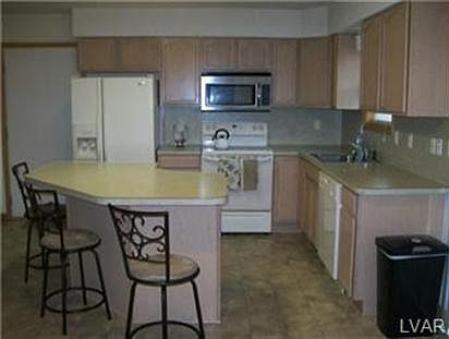 4th image of 3091 Wellington Dr