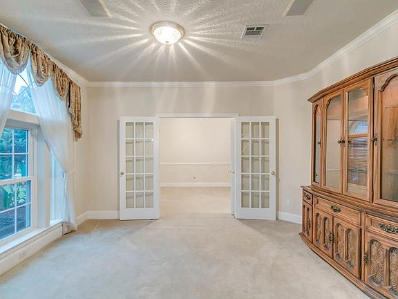 5th image of 1116 Barkly Ct