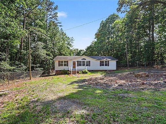 4th image of 194 Pinehaven Dr