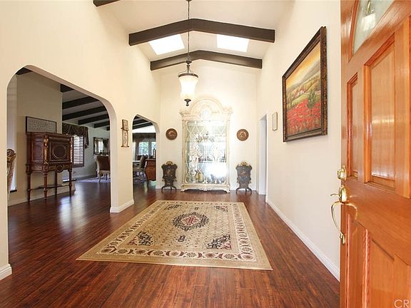 3rd image of 4610 Santa Lucia Dr
