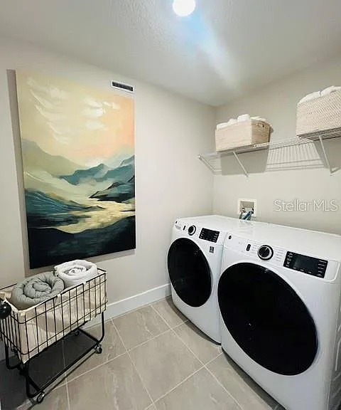 15501 Hamlin Park Dr — Photo 25