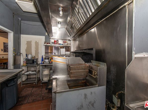 los-angeles-california-2098295573 picture