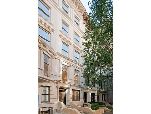 Sold by Douglas Elliman | media 13