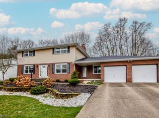 7320 Ashburton Cir NW, Canton, OH 44720