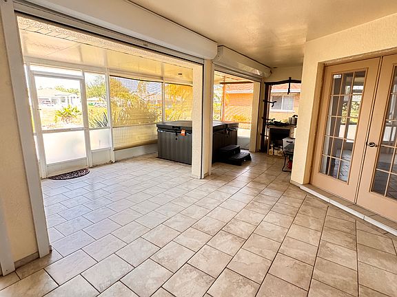 Relaxing Foyer Featuring Private Hot Tub for Ultimate Comfort!