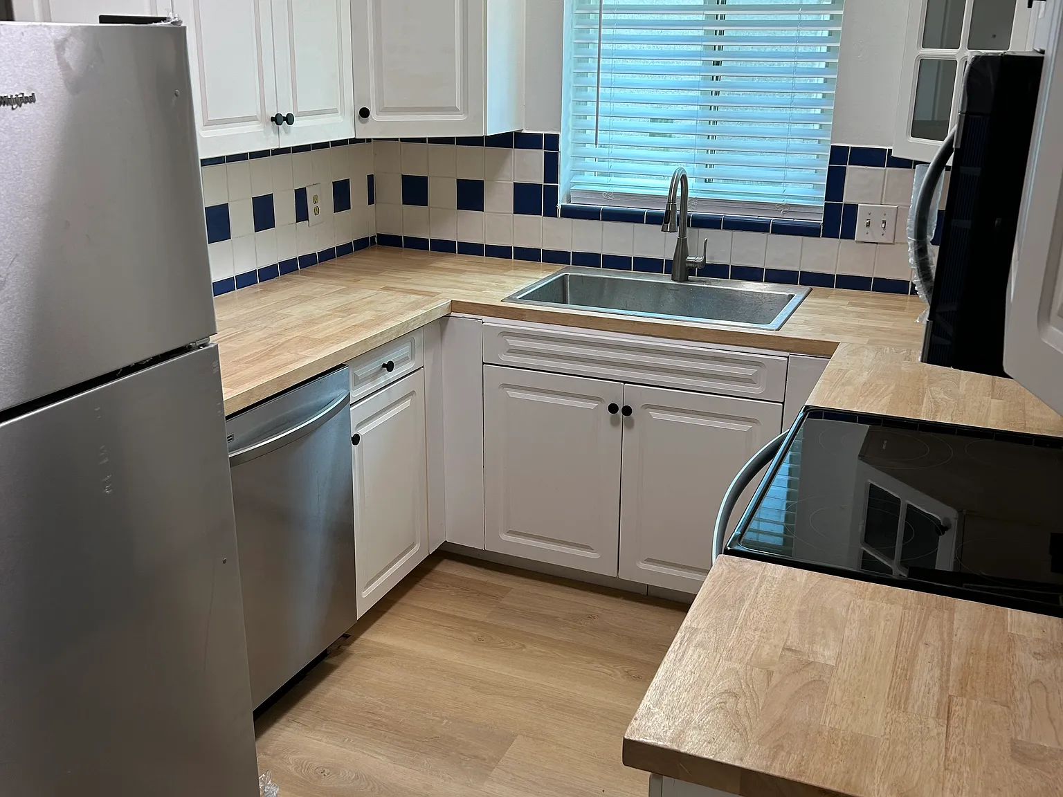 2 bed, 1.5 bath, 1020 sqft, $1,950 — Photo 4