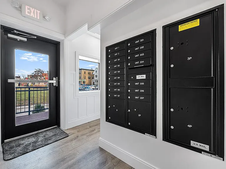 536 Broadway #105 — Photo 3