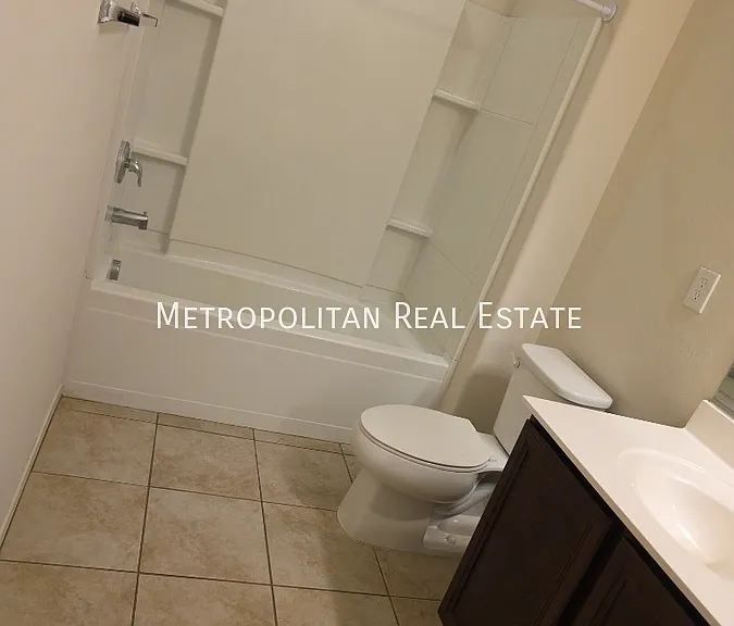 16416 W Cottontail Ln — Photo 11