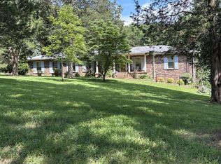 1016 Lakeview Dr, Hermitage, TN 37076