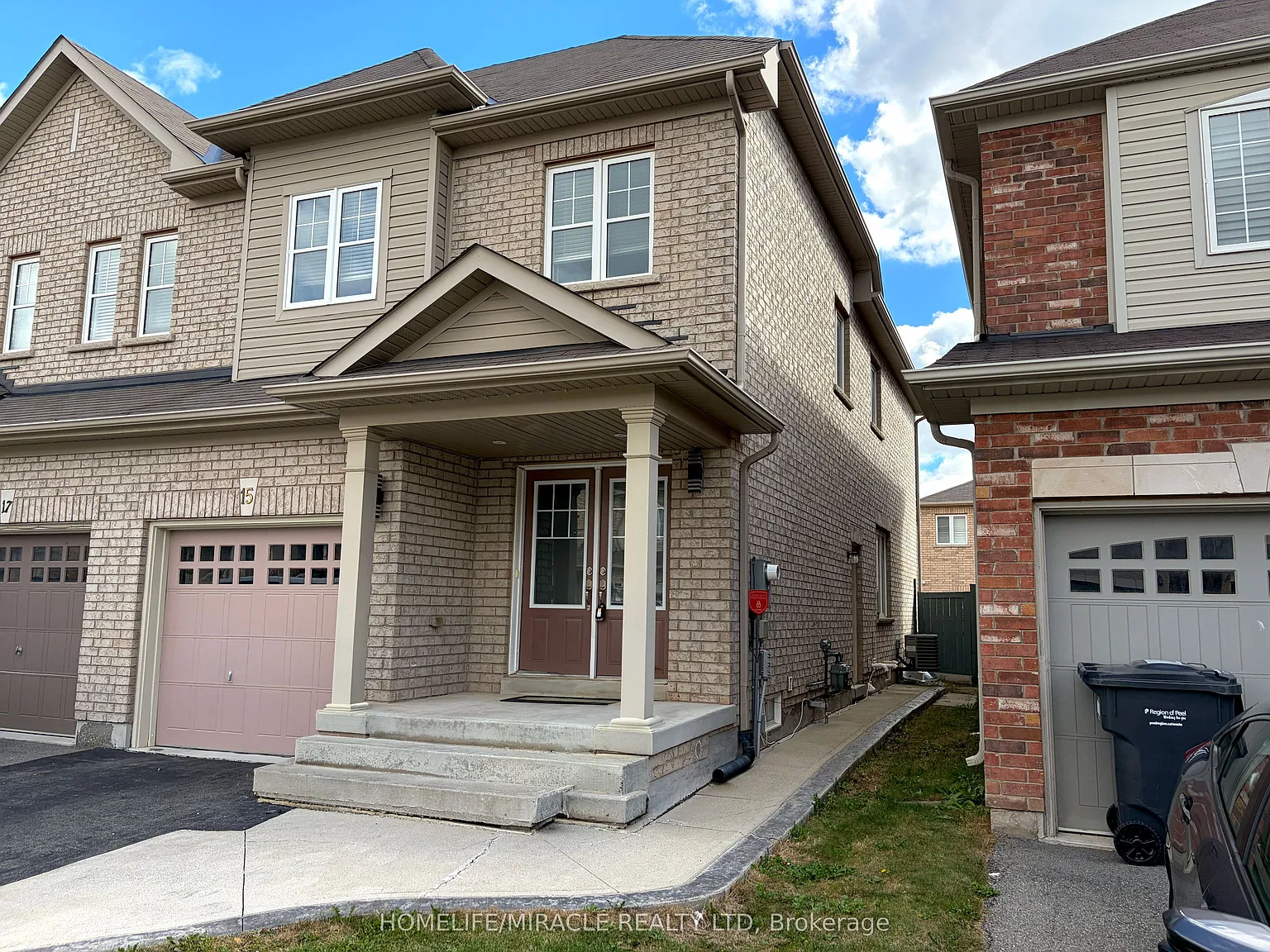 4 bed, $2,999 — Photo 1
