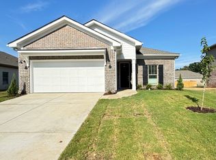 139 Clift Creek Dr, Madison, AL 35757