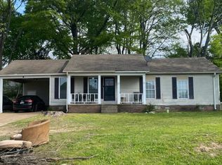 49 Hopper Barker Rd, Jackson, TN 38305