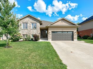 79 Sylvia St, West Perth, ON N0K 1N0