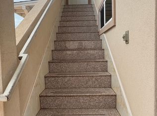 3233 Harding Ave #2, Honolulu, HI 96816