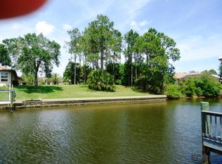 11 Collier Ct, Palm Coast, FL 32137