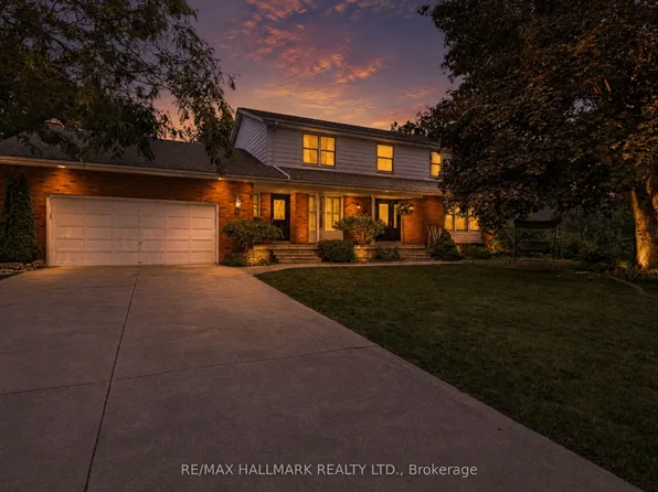 4 Doner St, New Tecumseth, ON L9R 1M5