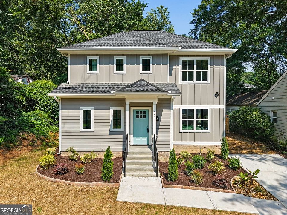 1st image of 544 Westmeath Dr SW