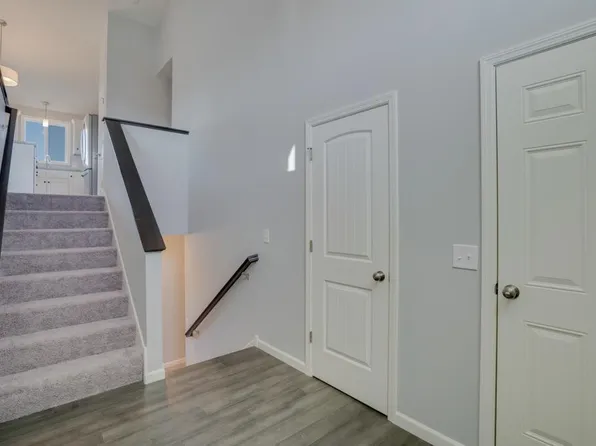 4707 6th St NE, Saint Cloud, MN 56304