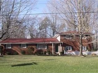 3234 Pine Hills Dr SW, Massillon, OH 44646