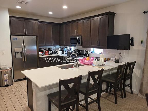 4th image of 11657 N 187th Dr