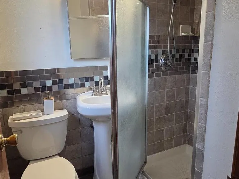 508 Lincoln St #2 — Photo 3