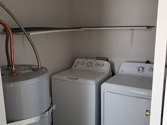 5th image of 2229 N Jones Blvd APT 4