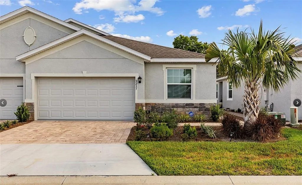 3 bed, 2.0 bath, 1552 sqft, $4,500 — Photo 1