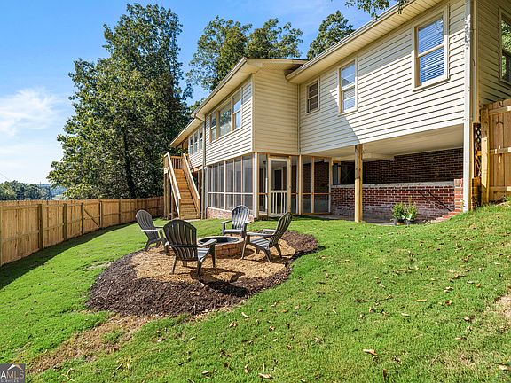 4th image of 3 Briarcliff Rd SE