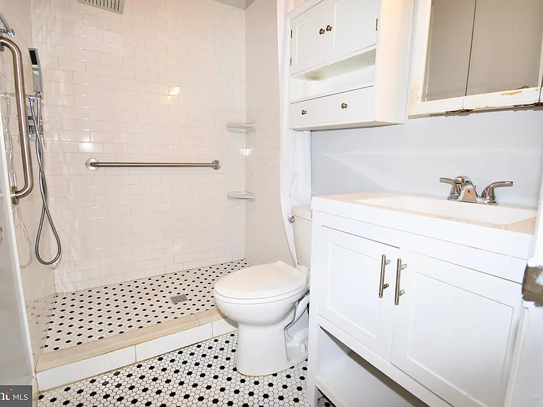 25253 Conrad Ct — Photo 15