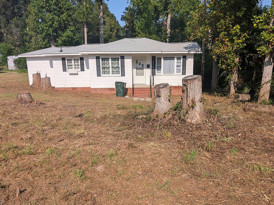 1st image of 646 N Main St