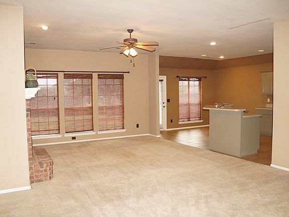 2nd image of 15211 E 90th Pl N
