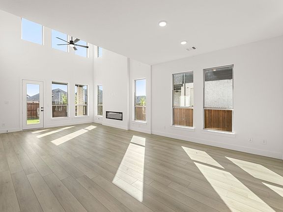 7th image of this home