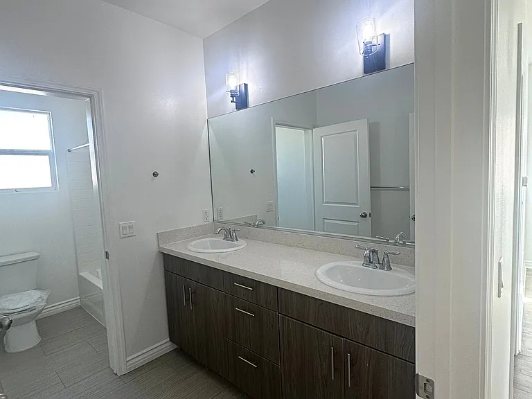 11942 Terra Bella St — Photo 9