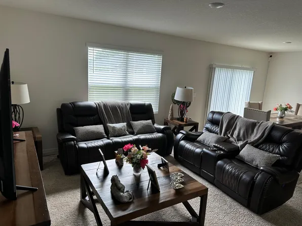 183 Auburn Grove Blvd, Auburndale, FL 33823